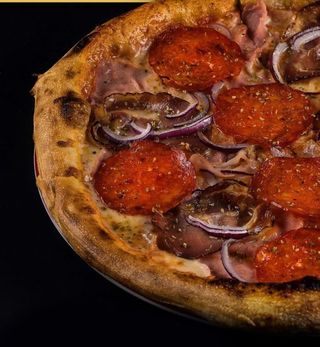 4 vrste mesa pizza 32cm