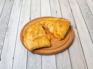 Calzone Classico