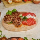 Сочни домашни кюфтенца 3бр с гарнитура (120г)