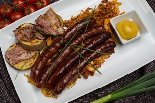 Dimljene roštiljske kobasice