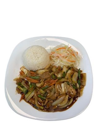 WIEPRZOWINA Z WARZYWAMI