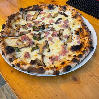 Pizza Montanara