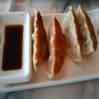 66 Gyozas De Pollo A La Plancha (6 Pzs.)