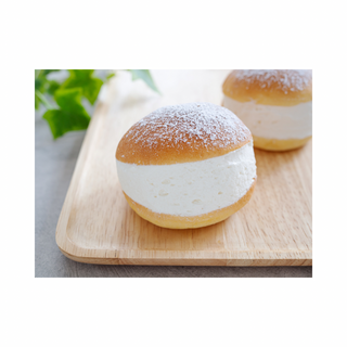 Maritozzetto con panna 