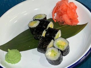HOSOMAKI AVOCADO (110g)