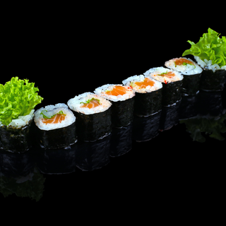 Spicy kunsei hosomaki 