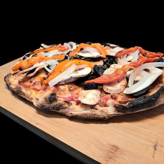 Pizza Paisana (Masa Artesanal)