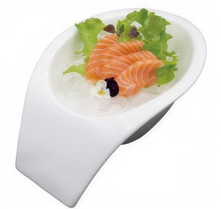 110. Sashimi De Salmón (10 Pzs.)