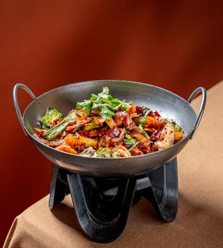 92. Intestino di maiale alla scodella di fuoco