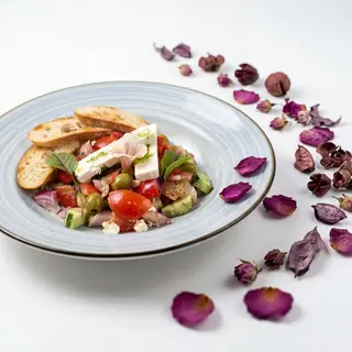 Salata greceasca
