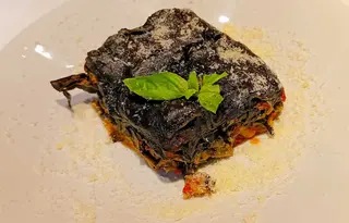 Lasaña Negra-Ragú De Sepia