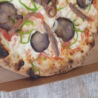 Pizza Catalana (Familiar)