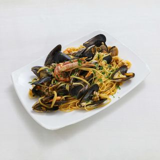 Linguine allo Scoglio