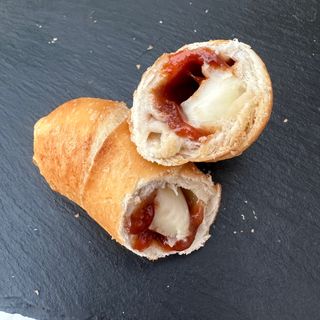 Tequeños Bocadillo con queso 