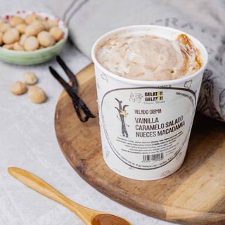 Helado de Vainilla con Caramelo Salado y Nueces Macadmia 520 ml