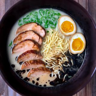58  Ramen con mare miste