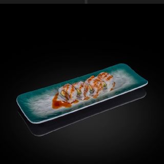 80B.California De Salmón Con Salsa Picante (8 Uds.)