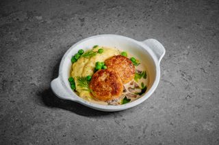 კოტლეტი ორაგულის სოკოს სოუსში