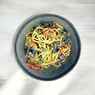 Локшина з овочами та ананасом (310г)