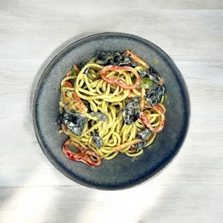 Локшина з овочами та ананасом (310г)