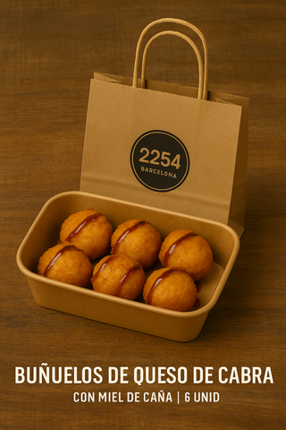 Buñuelos de Queso de Cabra con Miel de Caña (6 unidades)