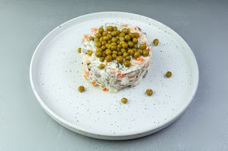 Оливье с говядиной