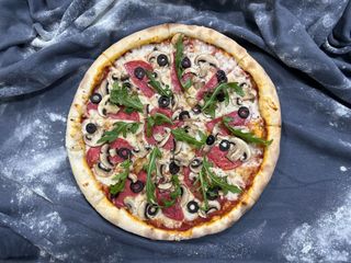 პიცა სალიამი (35სმ)