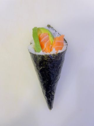 Temaki de salmon