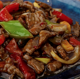 Ternera Con Salsa Picante