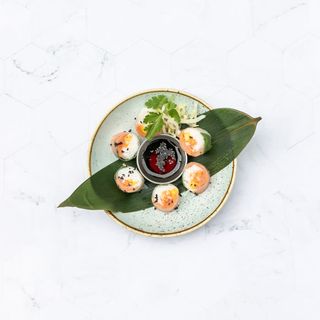 Sushi la vietnamita style