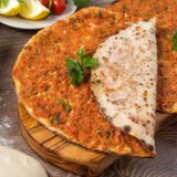 lahmacun con queso