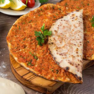 lahmacun con queso