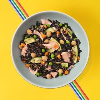 Insalata di Riso Nero al Salmone