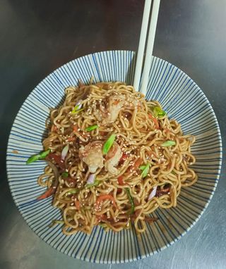 Yakisoba con gamba