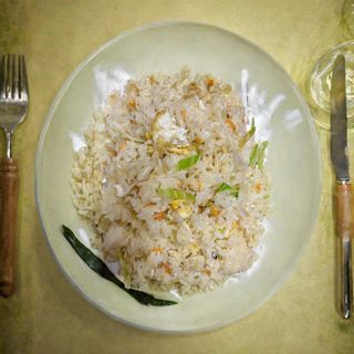 20-пържен ориз със зеленчуци и яйца.(900г)