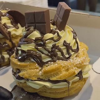 Superbomba con  Chantilly 