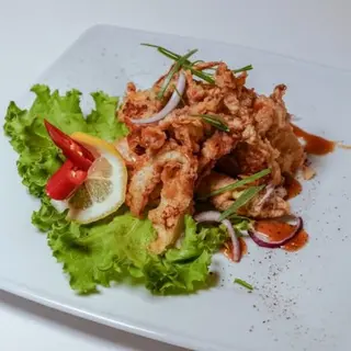 Puu nim pad prik thai dum