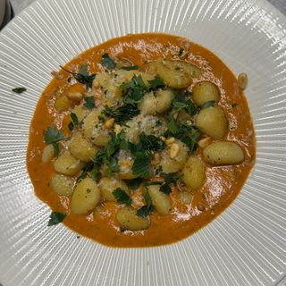 Smoked pomodoro pesto gnocchi