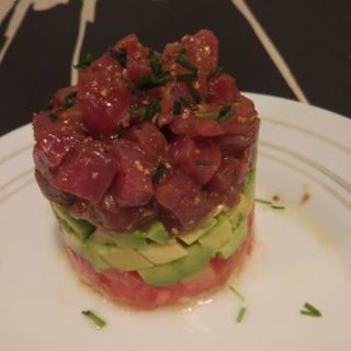 30. Tartar de atún