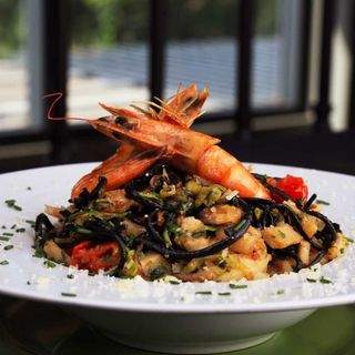 Pâtes Spaghettis Noirs Aux Fruits De Mer