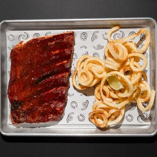 1/2 Costilla St. Louis