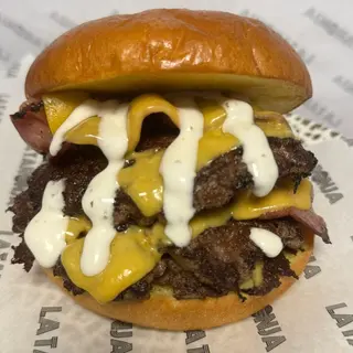 TRIPLE SMASH BURGUER