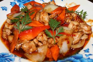 C4，Pollo con Salsa Picante