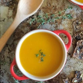 Aveludado de cenoura e gengibre