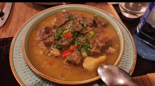 Ternera al curry rojo