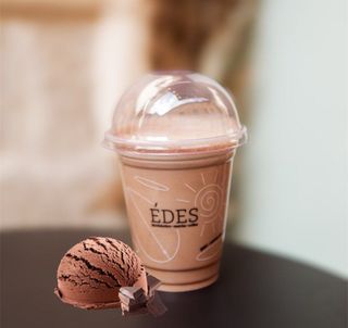 Шоколадний молочний коктейль