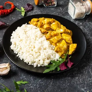 Fish Curry with Rice, Ugali or Chapati
