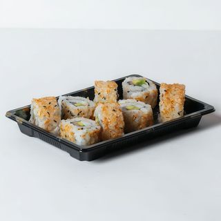 Maki California Con Salsa Chicha