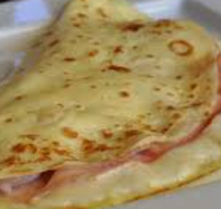 Crepes prosciutto cotto, mozzarella, lattuga, pomodoro