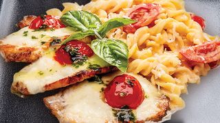 Свински филенца Капрезе (400г)